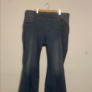 NWOT Old Navy Boot Cut Jeans